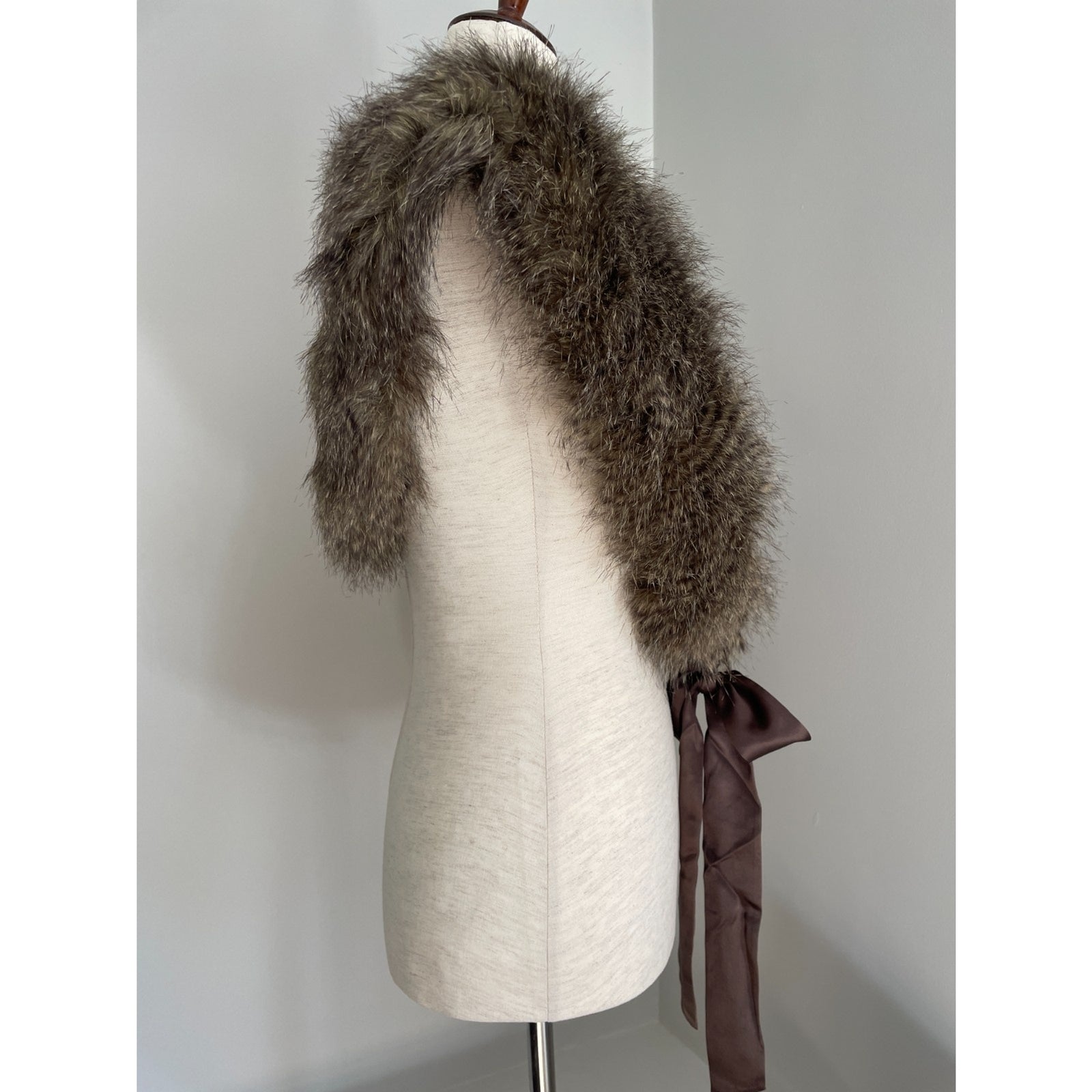 RANDOLPH DUKE Faux Fur Removable Stole Collar, Brown & Cream2