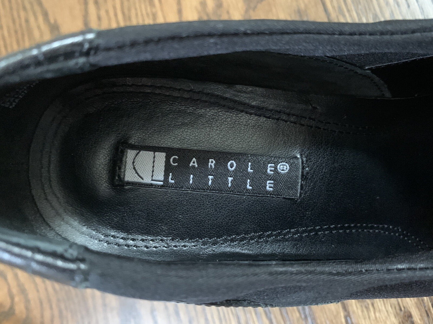 CAROLE LITTLE Women Size 7.5 Heels Leather Shoes Pointed Toe Style is Doogie2