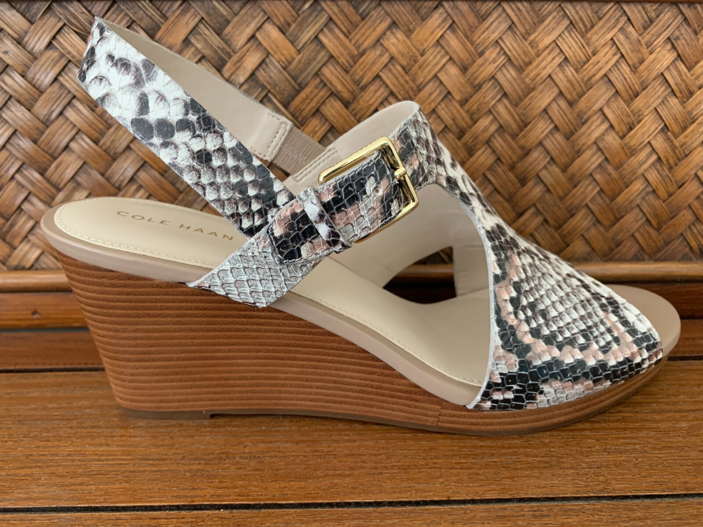 COLE HAAN Philomina Wedge Sandal Embossed Leather Wedge, Size 106
