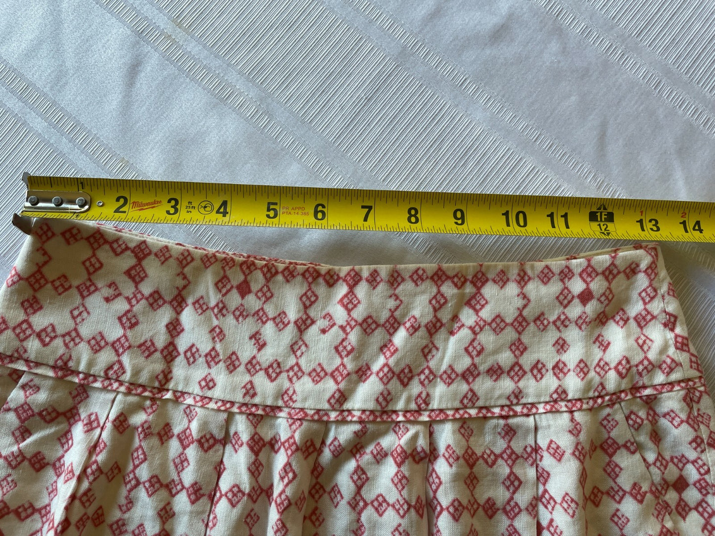 ANN TAYLOR Loft Linen and Rayon Aztec Boho Print Skirt, Size 04