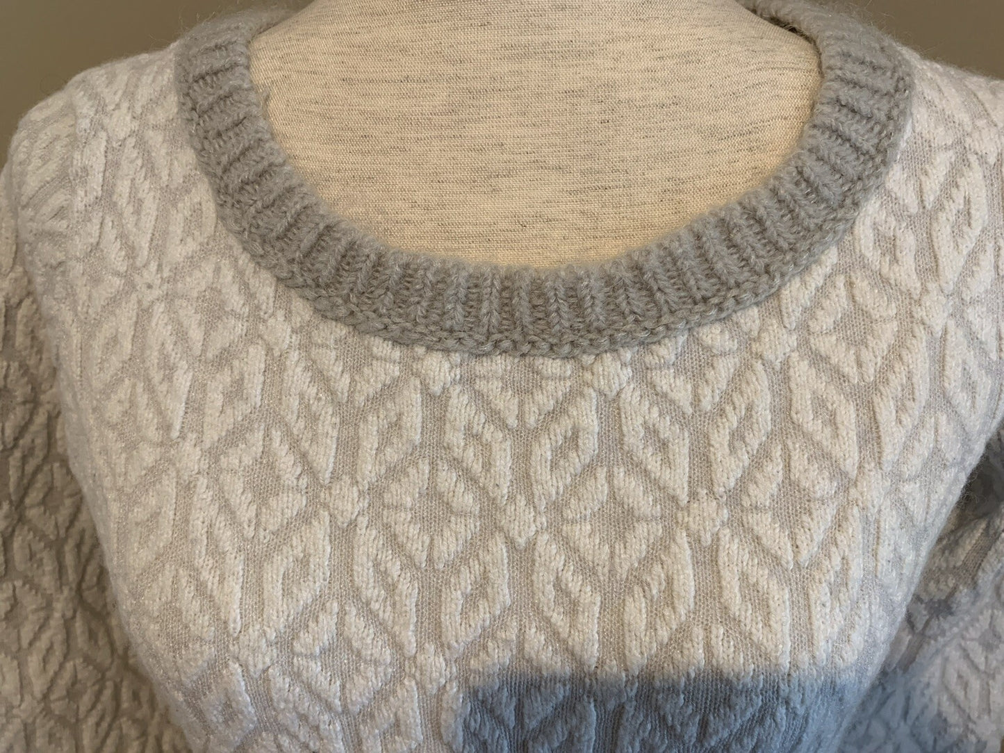 LOFT Winter White & Grey Cotton blend Sweater2
