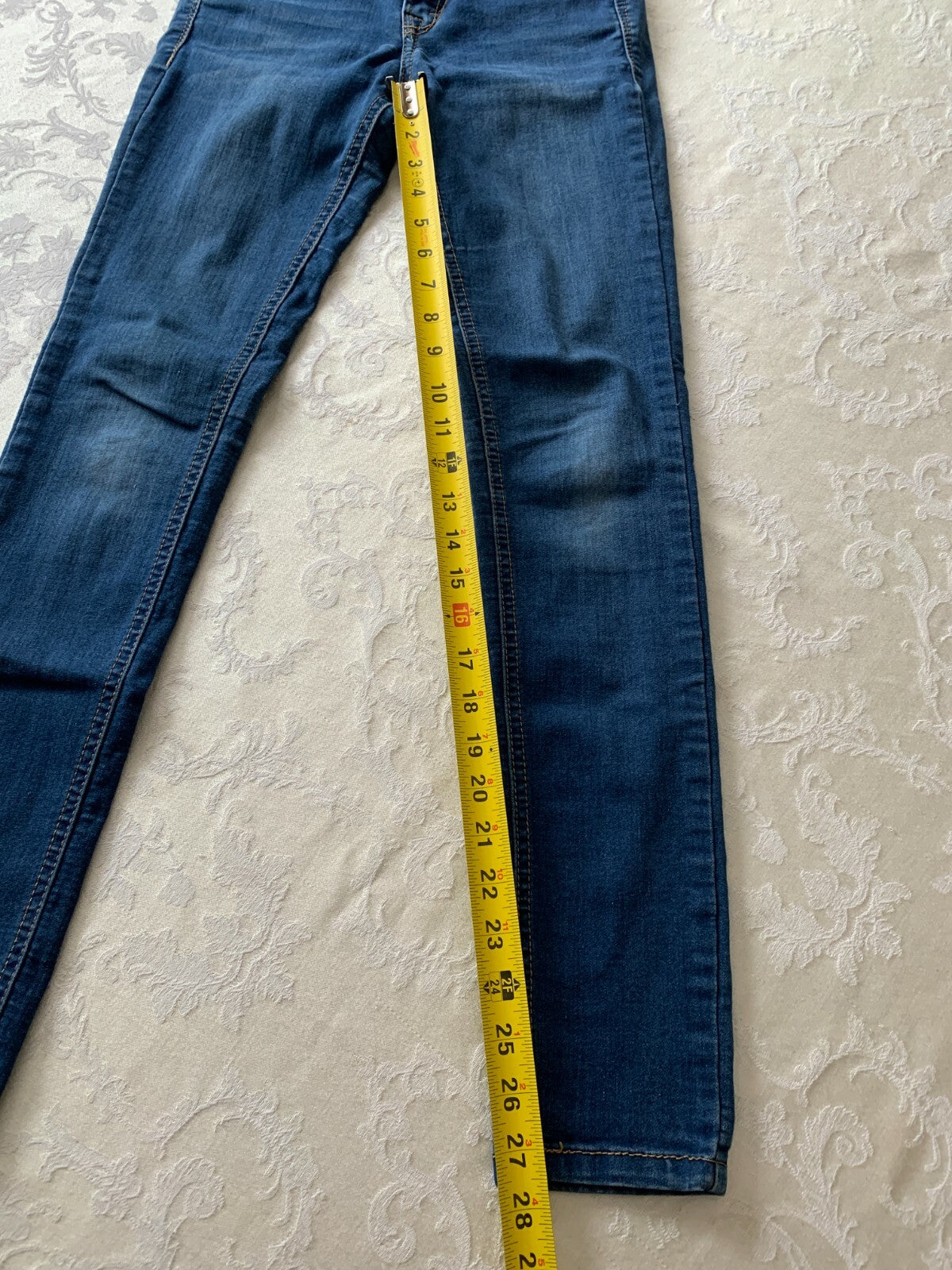 WALLFLOWER Skinny Blue Jeans, Size 04