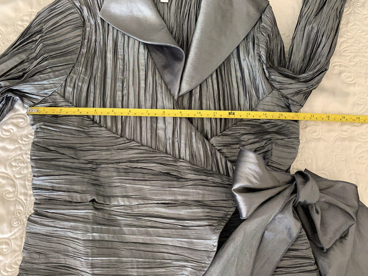 HARVE BENARD Fancy Crinkled Metallic Top w/Tie & Bow3