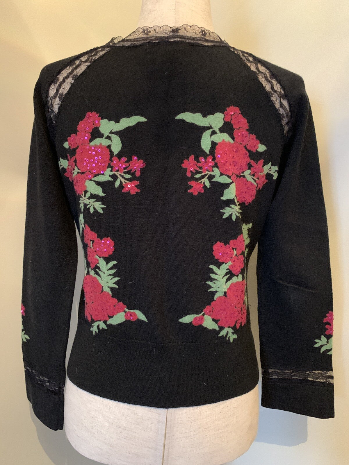 Black Lace Cotton Blend Sweater sequence flowers, Size M/L0