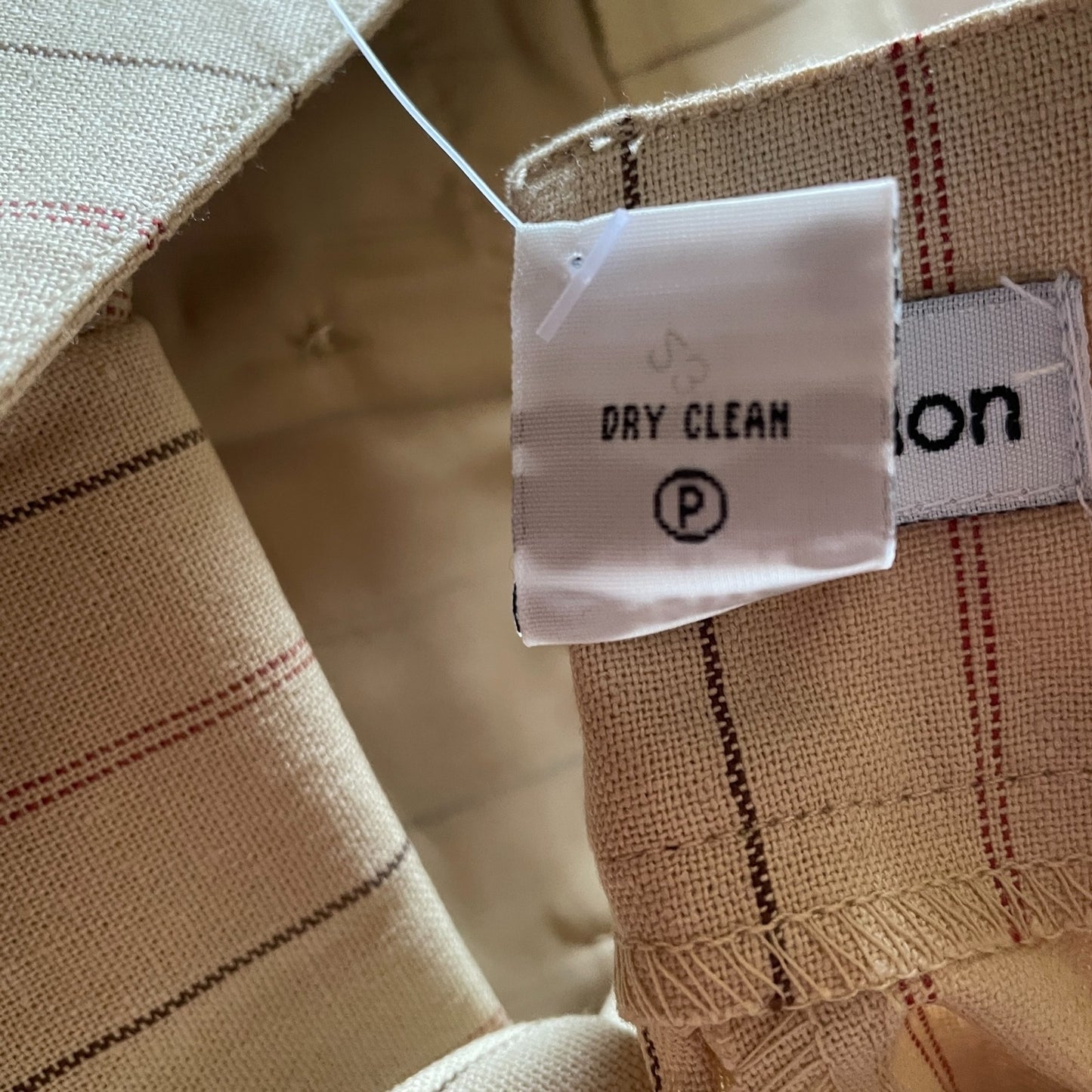 JESSICA LONDON New Beige Linen Chino Pants with Burgundy Pinstripes, Size 34W6