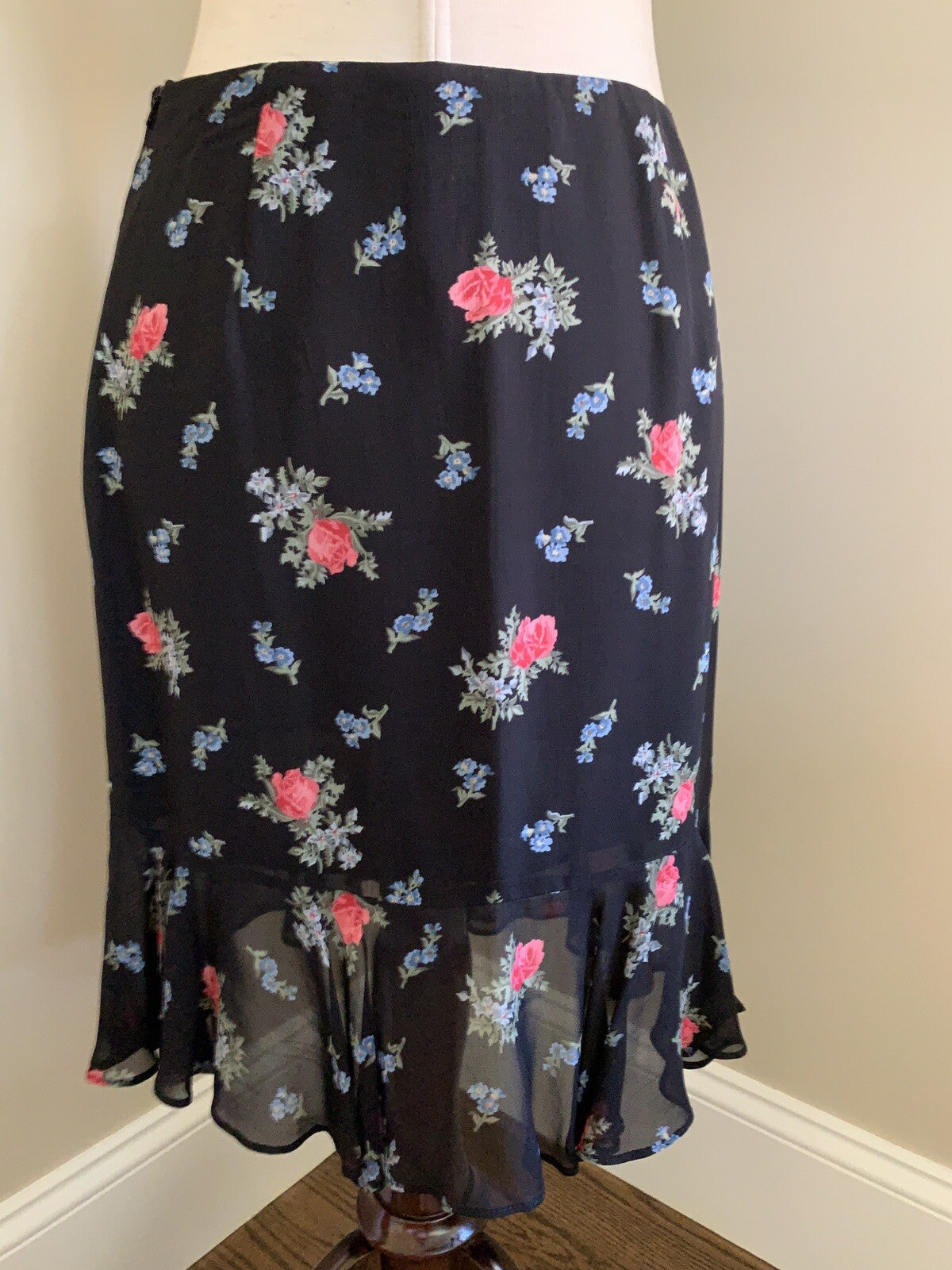 RALPH LAUREN Black & Floral Ruffle Skirt, Size 23