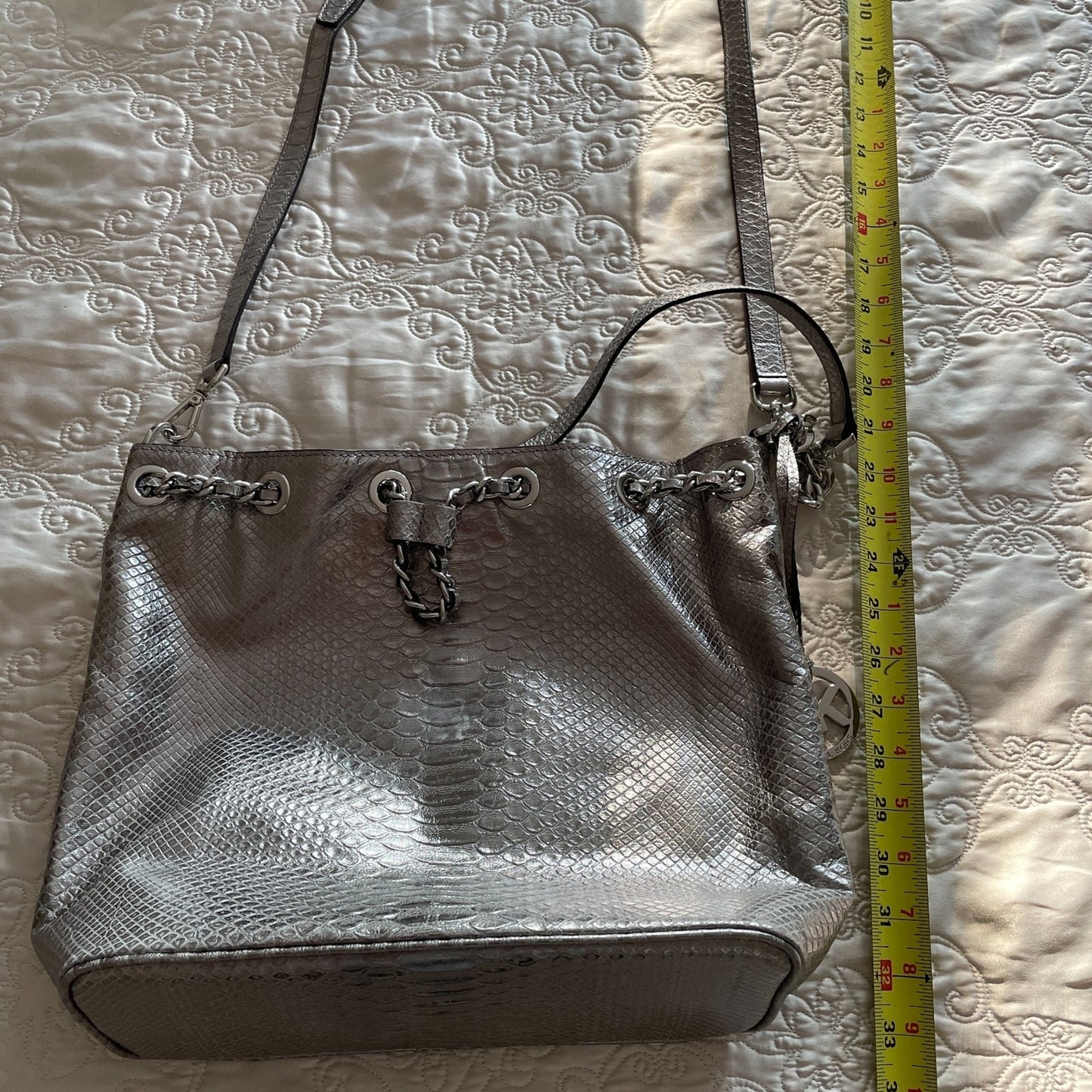 MICHAEL KORS Frankie Metallic Leather Crocodile-embossed Large Shoulder Bag7