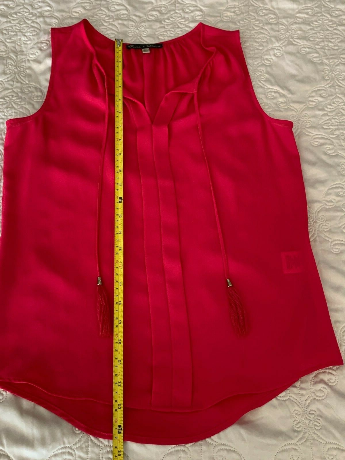 ROSE & OLIVE Fuchsia Tank w/tassel, Size XS7