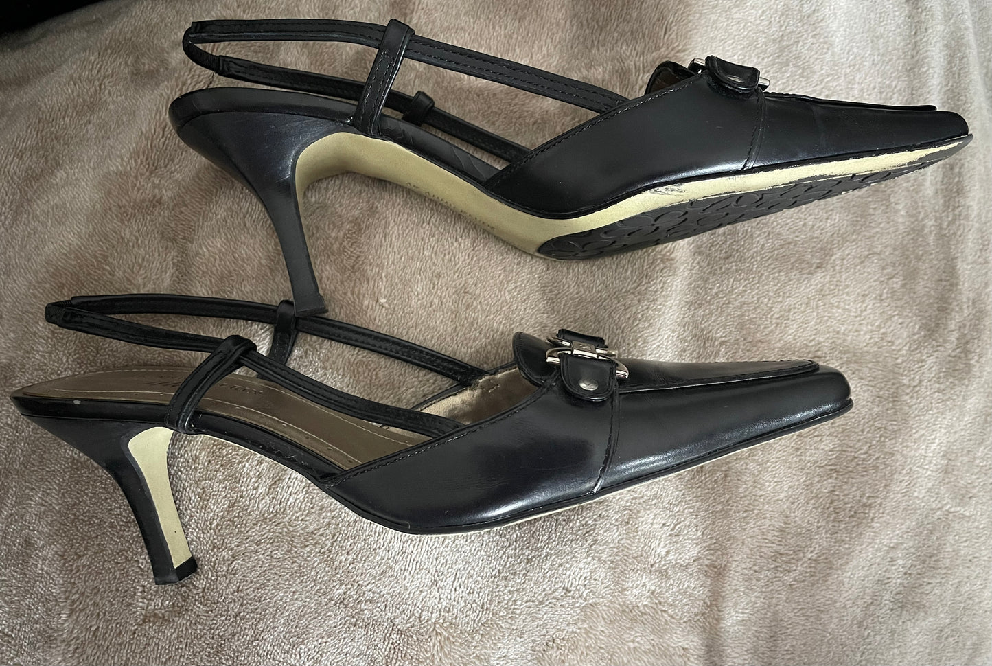 AK Anne Klein iFlex Mamacquirem Black Leather Slingback Heels - Size 7.5 M