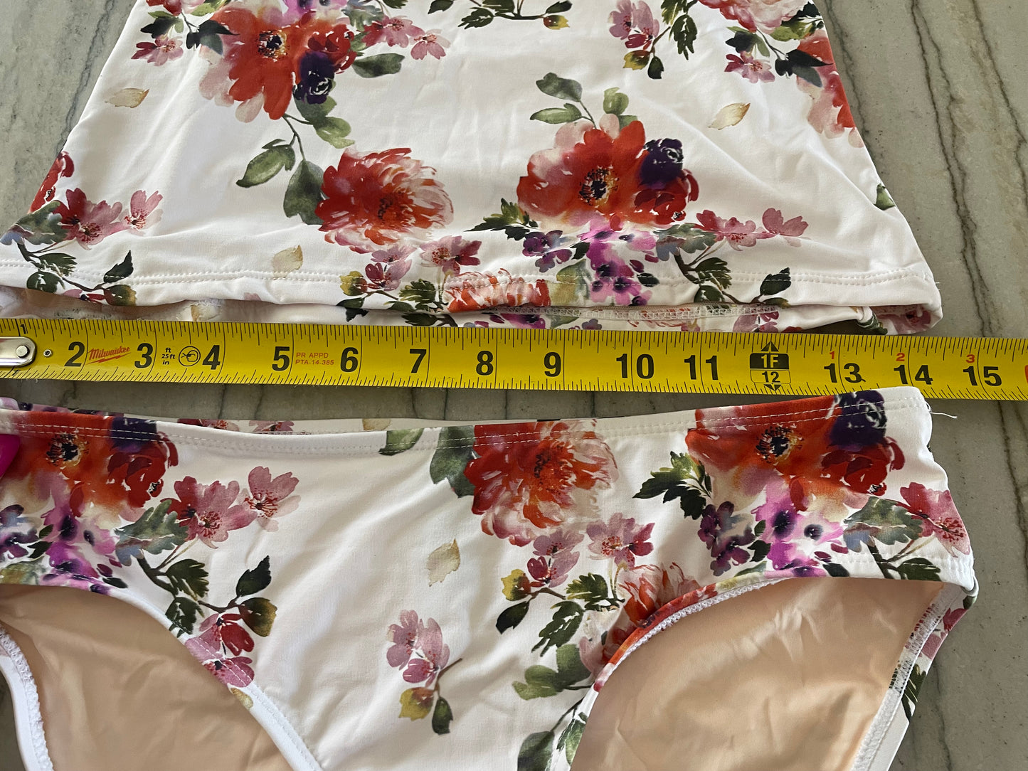 NIP TUCK SWIM Floral Tankini Swimsuit Set – Multi Fit Cup – Size 6